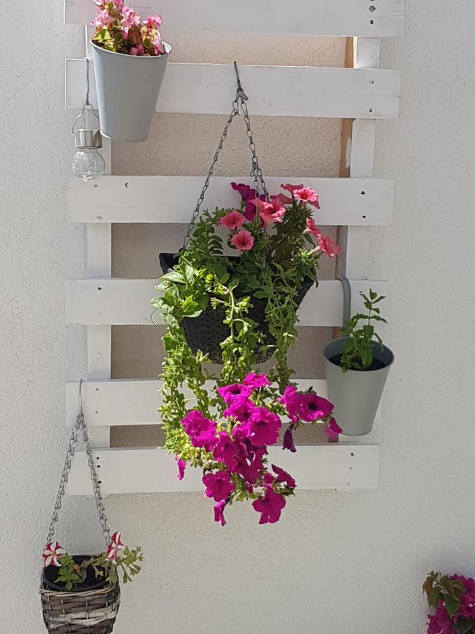 Apartment Mirjana Makarska Exterior foto