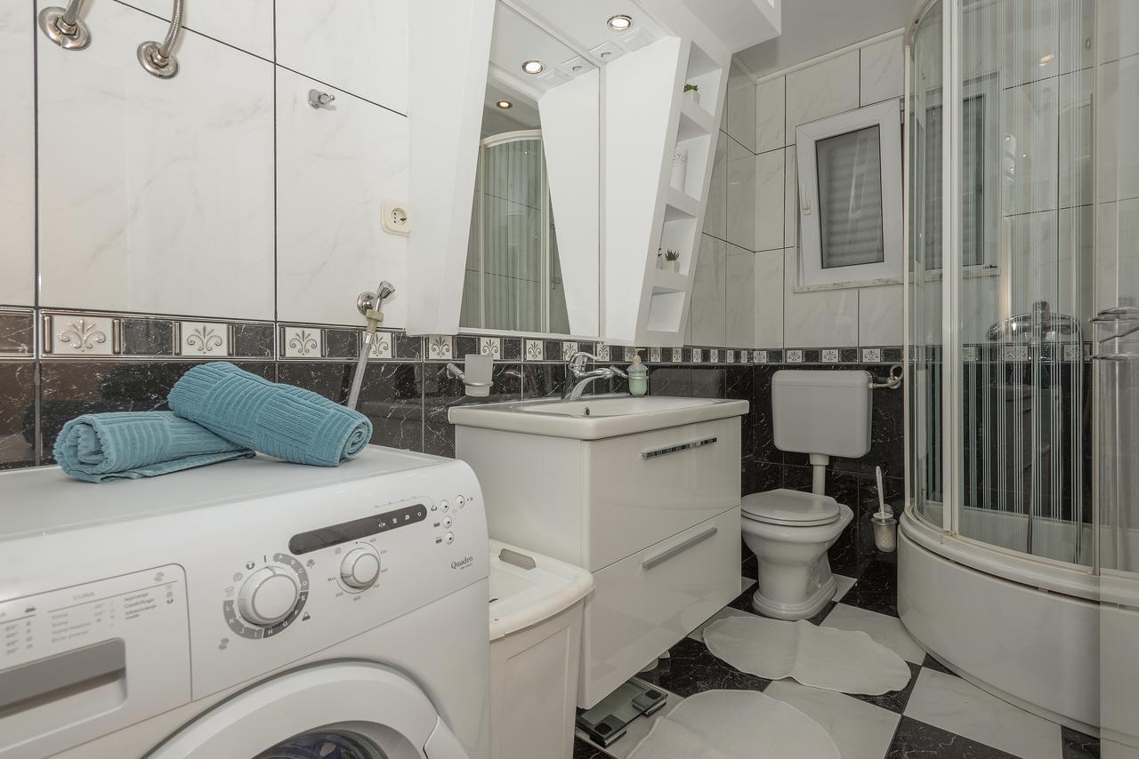 Apartment Mirjana Makarska Exterior foto